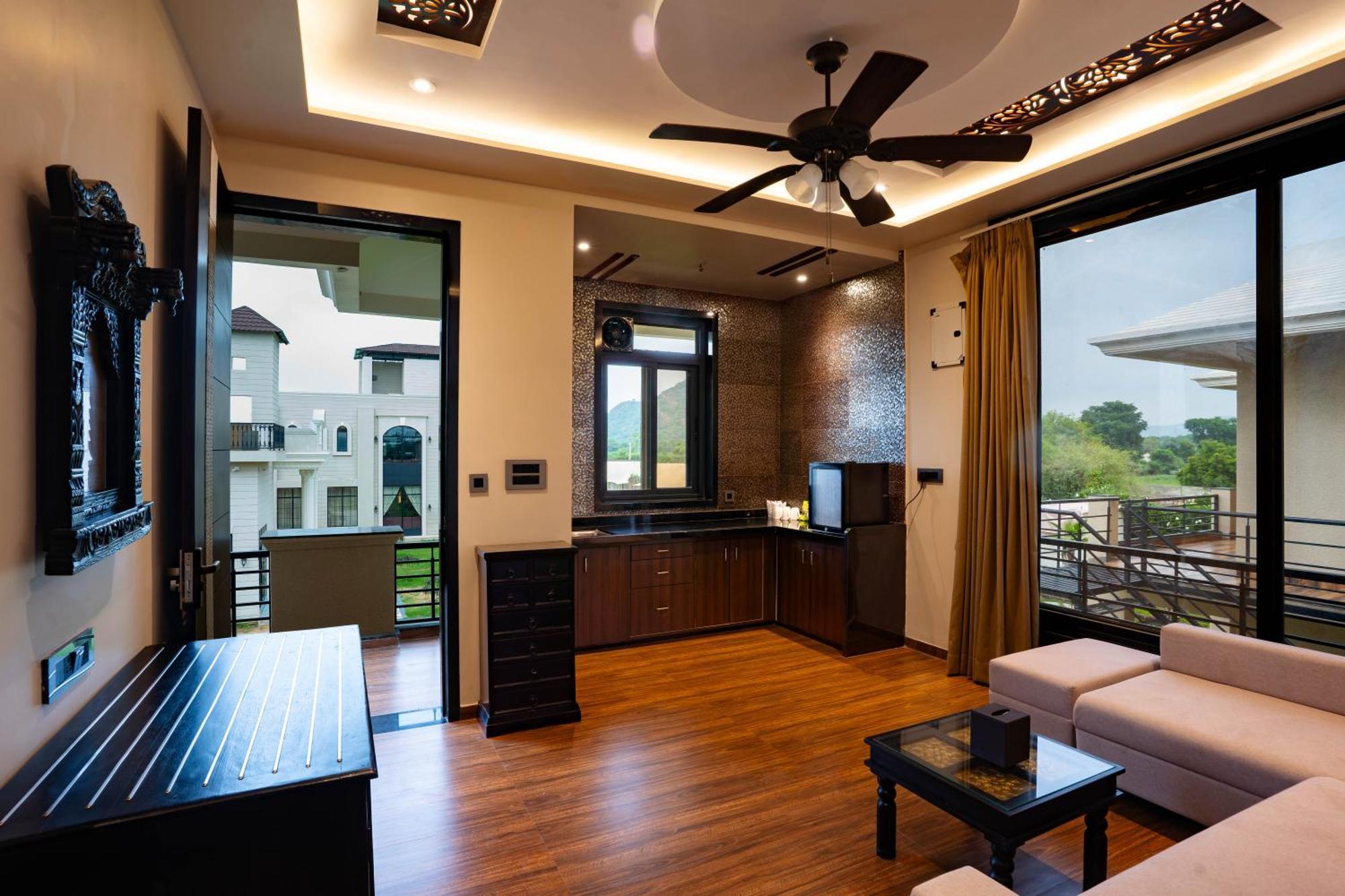 La Nature Hotels & Resorts Sikar Bagian luar foto