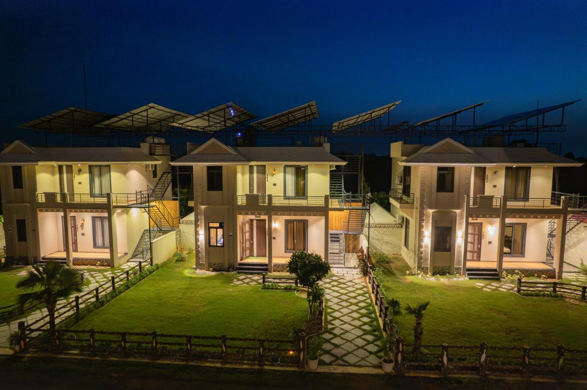 La Nature Hotels & Resorts Sikar Bagian luar foto