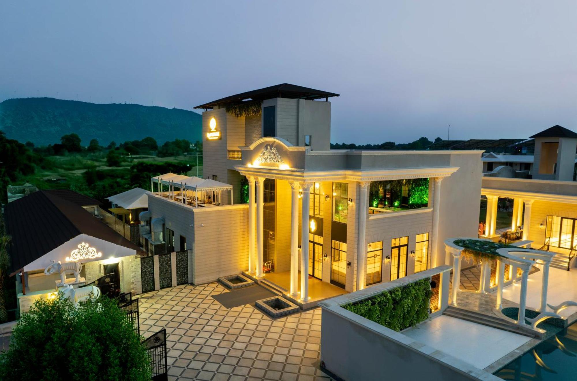 La Nature Hotels & Resorts Sikar Bagian luar foto